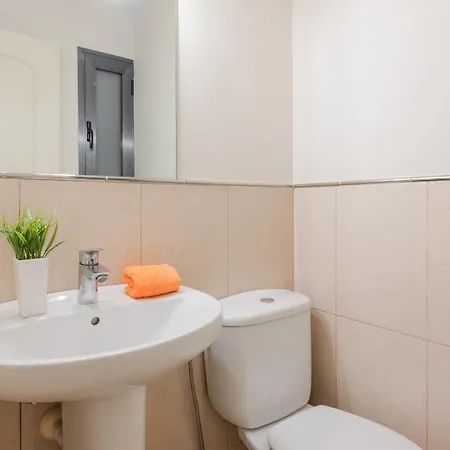 3 Bed With 3 En-Suite Bath Half Open Villa, Airco And Perfect Wifi