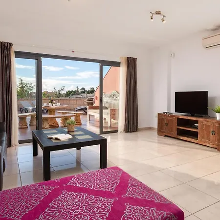 3 Bed With 3 En-Suite Bath Half Open Villa, Airco And Perfect Wifi Ferienhaus Costa Adeje (Tenerife)